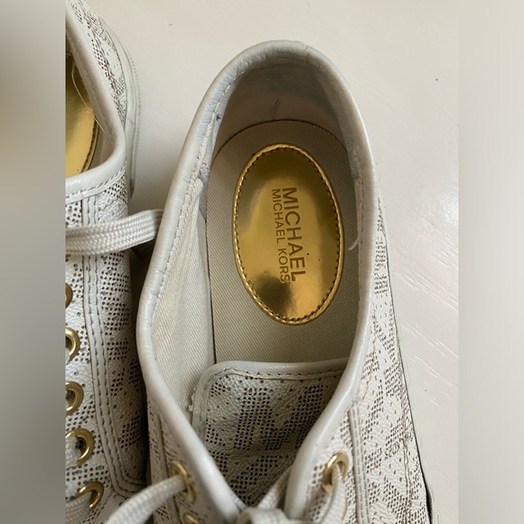 MK tennis shoes - Picture 5 of 6